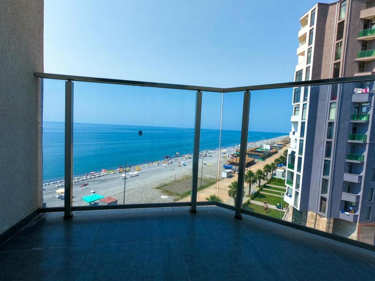 Pano Hotel Gonio Buitenkant foto